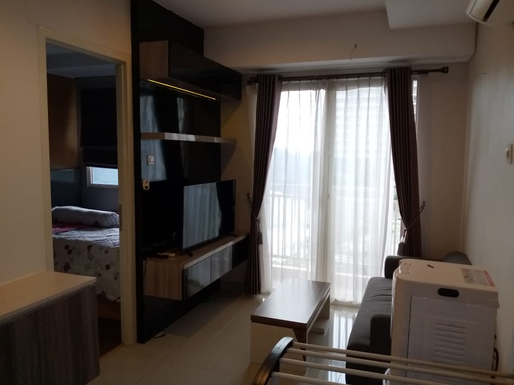 Unit 1 BR Apartemen Trivium Terrace Tower Suite Disewakan di Lippo Cikarang